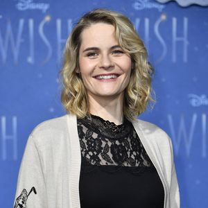 Privater Einblick: So multikulturell lebt Hazel Brugger