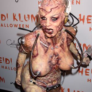 Ekel-Alien: Heidi Klums Halloween-Kostüm spaltet die Fans