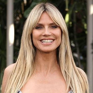 "Nicht zweimal bitten": Heidi Klum liebt es, blankzuziehen