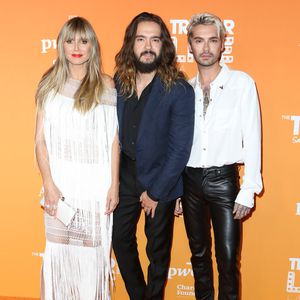 Heidi Klum rockt mit Tom und Bill Kaulitz den roten Teppich