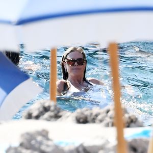Abkühlung nach Hochzeitsnacht: Heidi Klum springt ins Wasser