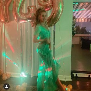 Pretty in Grün: Heidi Klum feiert wild ihren 49. Geburtstag