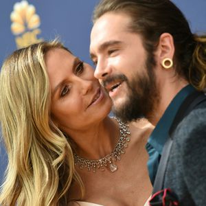 Super-verliebt! Heidi & Tom strahlen auf dem Emmy-Red-Carpet