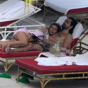 Hier kuschelt Heidi Klum mit ihrem Tom im Miami-Urlaub!