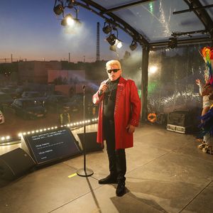 Darum wurde Heino beim letzten Konzert von Polizei begleitet