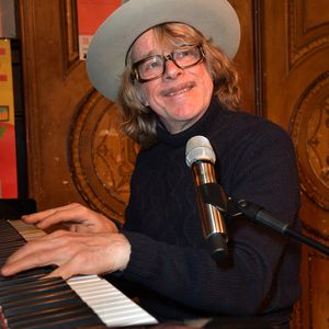 Zum 1. Mal! Helge Schneider an der Charts-Spitze