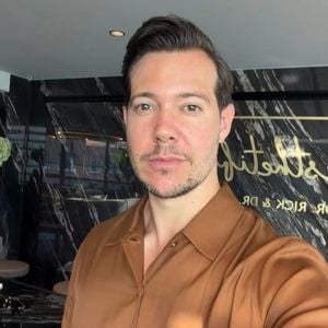 Gar kein richtiger Arzt? Dr. Rick kontert Kritik der Fans