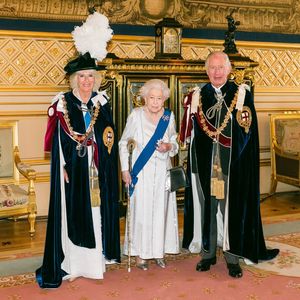 Große Ehre für Camilla: Gemeinsames Porträt mit der Queen