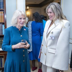 Verrückt! Herzogin Camilla trifft auf "The Crown"-Camilla
