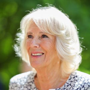 Camilla feiert 75. Geburtstag: So süß gratulieren die Royals