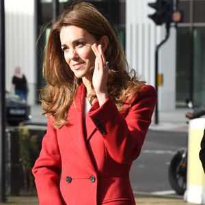 "Lady in Red": Herzogin Kate setzt auf edlen Herbst-Look