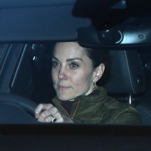 Während Meghan-Harry-Gipfel: Kate wurde im Auto abgelichtet!