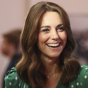 Haar-Stylist packt aus: Herzogin Kate hat verrückten Humor