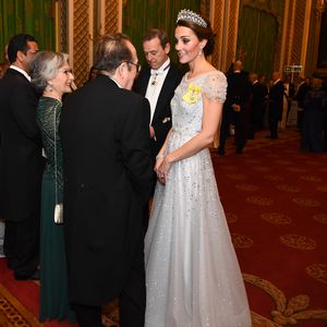 Neue Bilder bereiten Sorge: Herzogin Kate wird immer dünner!