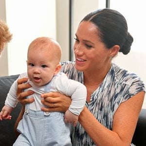 Hat Archie Harrison in L.A. wenig Kontakt zu anderen Kids?
