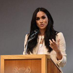 Ließ Herzogin Meghan etwa ihren Wikipedia-Eintrag ändern?