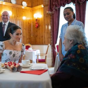 Hat sie schon genug? Meghan fühlt sich "sehr schwanger"!