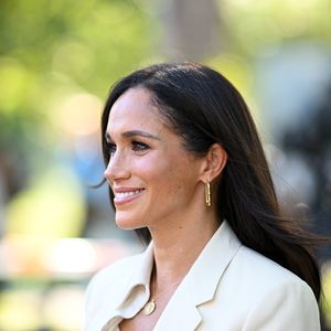 Fans vermuten: Herzogin Meghan hat sich unters Messer gelegt