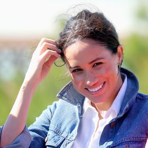 Schon im September recht unroyal: Meghan trug 17-Euro-Top!