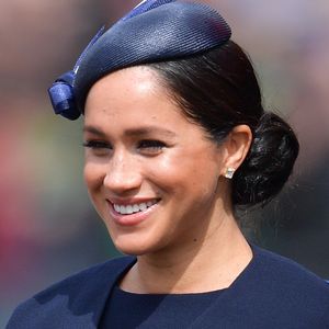 Besondere Tücher: Das hat Herzogin Meghan auf Reisen dabei