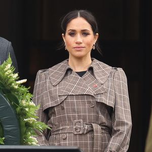 Mitarbeiter bleiben dabei: Herzogin Meghan hat sie gemobbt!