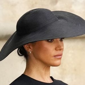Wegen geplatztem Deal? Herzogin Meghan sieht besorgt aus