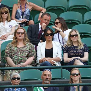 Wollte er Meghan knipsen? Wimbledon-Gast bricht Schweigen