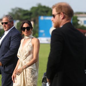 Schlechte Laune? Prinz Harry und Meghan zurück in den USA
