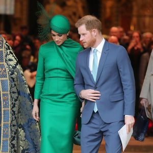 Enthüllungsbuch: Meghan & Harry mussten Royalleben aufgeben