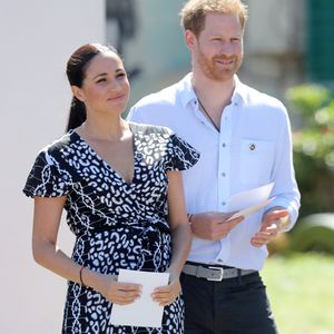Wegen Kanada-Umzug: Harry und Meghan kündigen 15 Mitarbeiter