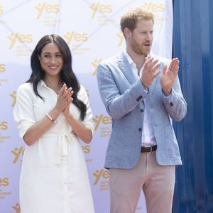 Buckingham Palace sucht Organisator für Reisen der Royals!