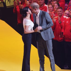 Bei Invictus Games Opening: Prinz Harry und Meghan knutschen
