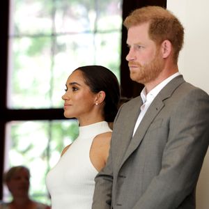 Wegen der Queen: Prinz Harry & Meghan reisen nach Schottland