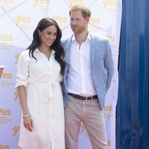 Herzogin Meghan bedient sich am Kleiderschrank von Harry!