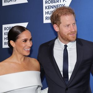 Prinz Harry und Meghan verlieren SKH-Titel wohl nicht sofort