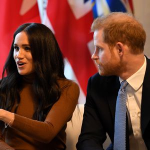 Rücktritt-Post: Meghan und Harry löschen negative Kommentare