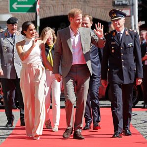So pompös wurden die Sussexes in Deutschland empfangen!