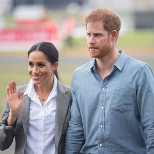 Prinz Harry und Meghan warteten lange auf Krönungseinladung!