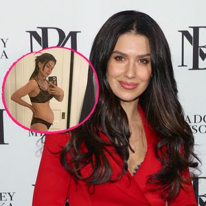 Halbzeit: Hilaria Baldwin zeigt ihren Babybauch in Dessous