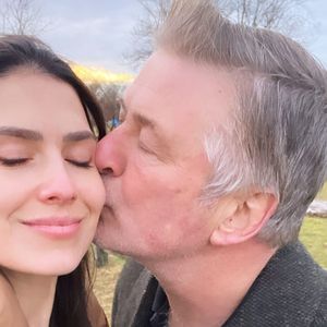 Hilaria macht Alec Baldwin Liebeserklärung zum Geburtstag