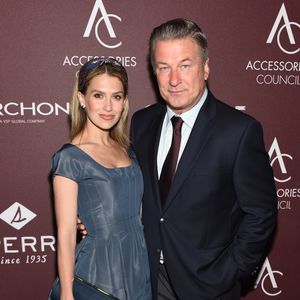 Ganz schön frech: Carmen Baldwin streckt die Zunge raus