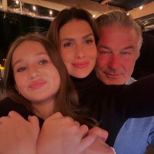 Fans entsetzt: Alec Baldwins Tochter (11) trägt Make-up