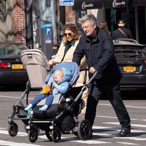 Familienausflug: Alec Baldwin und Hilaria mit Kids unterwegs