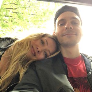 Hilary Duff teilt rührende Liebeserklärung an ihren Ehemann