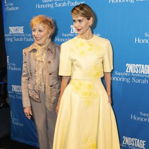 Sarah Paulson turtelt mit Freundin Holland Taylor bei Event!