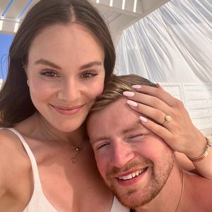 Holly Ramsay und Adam Peaty verkünden freudig ihre Verlobung