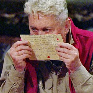 Emotional: Dschungel-Stars erhalten Briefe ihrer Liebsten