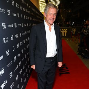 Hugh Grants Panikattacken am Filmset belasten ihn stark