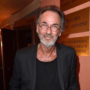 Hugo Egon Balder hört nach 62 Jahren mit dem Rauchen auf