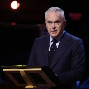 Huw Edwards bekennt sich wegen Kinderpornografie schuldig